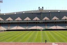 ورزشگاه آزادی آماده برگزاری دیدار استقلال و ذوب آهن