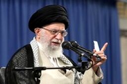 رهبرانقلاب: آن بنده خدا گفته بود ملت ایران دیگر مرگ بر آمریکا نمی‌گویند!
