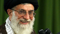 ماجرای مزاح رهبر انقلاب با سن آیت الله جنتی