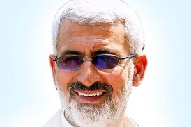 اولین کسی که در زمان محاصره حرم حضرت زینب(س) وارد این منطقه شد چه کسی بود؟