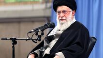 شعرخوانی احمد بابایی در حضور رهبر انقلاب از سپهبد شهید قاسم سلیمانی
