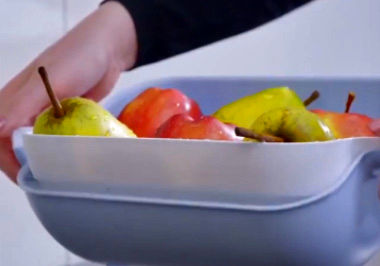 جذاب‌ترین ظرف برای شستشوی آسان میوه و سبزی 