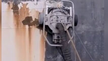 ماشینی قدرتمند برای حذف رنگ و زنگ زدگی از سطوح فلزی