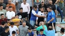 انتقاد تند مجری تلویزیون از «حجت کریمی» درپی حضور اراذل و اوباش در تمرین استقلال