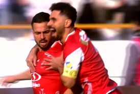 گل اول پرسپولیس به تراکتور