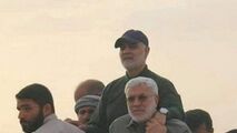 والیبال بازی کردن حاج قاسم و ابومهدی