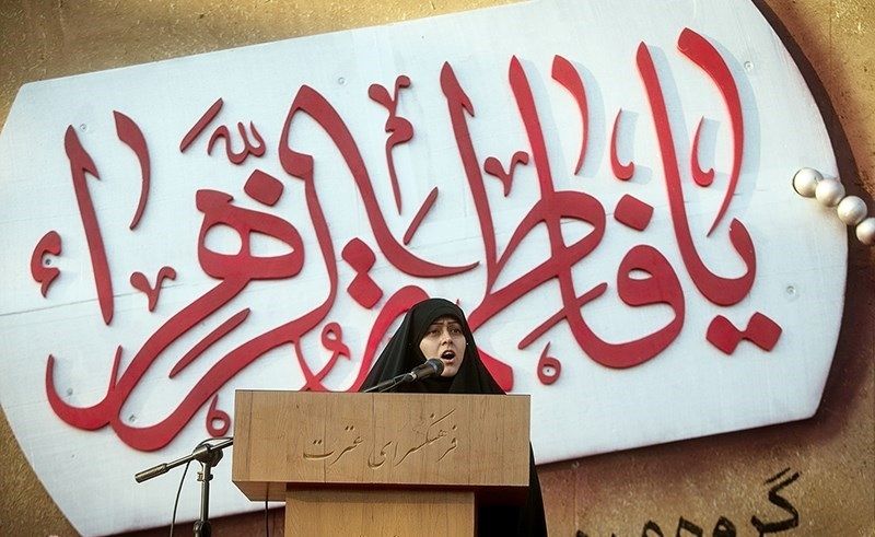 بیانیه‌خوانی خواهرزاده مسیح علینژاد در اجتماع اخیر دختران انقلاب 