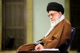 قرائت پیام رهبر انقلاب در مراسم تشییع حجج‌الاسلام رازینی و مقیسه