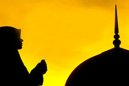 شهادتین گفتن دختر اروپایی برای تشرف به دین اسلام