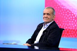 شعرخوانی پزشکیان در دانشگاه علوم پزشکی تاجیکستان