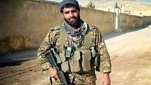دختر شهید ثامنی‌راد به یاد کودکی‌اش در بغل بابا خوابید