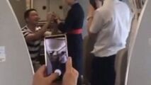 پایان تلخ خواستگاری از خدمه پرواز زن در آسمان!