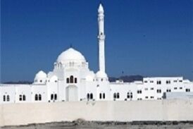 اولین نماز جمعه در تاریخ اسلام