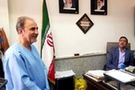 توضیحات محمدعلی نجفی درباره اسلحه‌ای که به همراه داشت