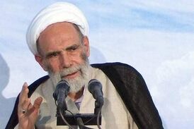 هر وقت گرفتاری دارید این ذکر را بلند بگویید