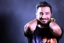 وقتی نام نوید محمدزاده تالار وحدت را منفجر می‌کند