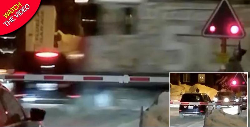 زنده ماندن معجزه آسای سرنشینان خودرو در تصادف با قطار