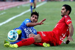 مجوز حرفه‌ای و بدهی‌های پرسپولیس و استقلال 