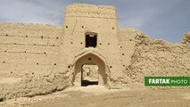 قلعه تاریخی جهان آباد سرخه در سیطره قاچاقچیان