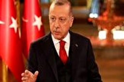 شعر خواندن اردوغان به زبان فارسی در یک برنامه زنده تلویزیونی 