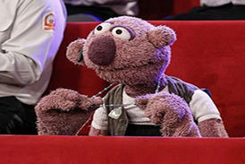 کنایه‌های جناب خان به سیاستمداران در خندوانه!