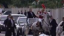 لگدپرانی اسب در مراسم معارفه آقای رئیس‌جمهور