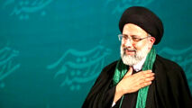 حضور حسن روحانی در ستاد مردمی ثمر/فیلم